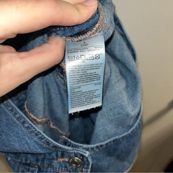 GAP Loose Denim Overalls - Picture 7 of 7